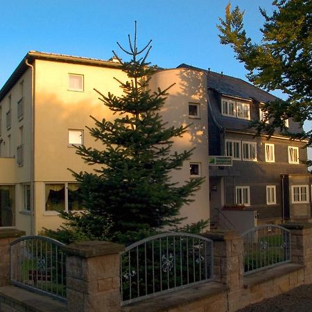 Hotel Haus Oberland Masserberg Exteriör bild