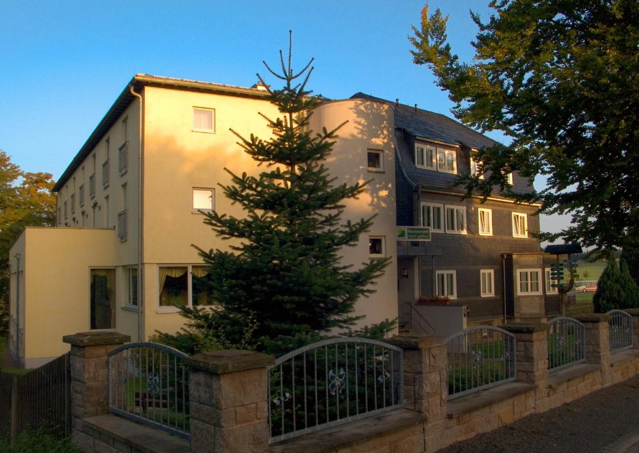 Hotel Haus Oberland Masserberg Exteriör bild